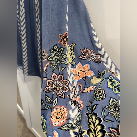 NWT One World Blouse with Floral Detail Size L - Picture 8 of 12